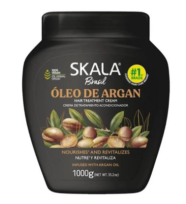 Skala Brasil Óleo de Argan hair treatment cream jar on a white background